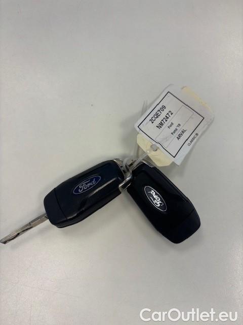 Ford  Puma Ford  1.0i Ecoboost mHEV 92kW Titanium 5d #5