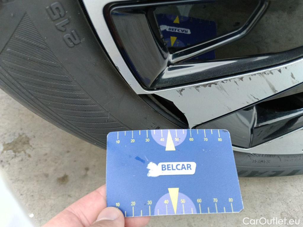 Ford  Puma Ford  1.0i Ecoboost mHEV 92kW Titanium 5d #48