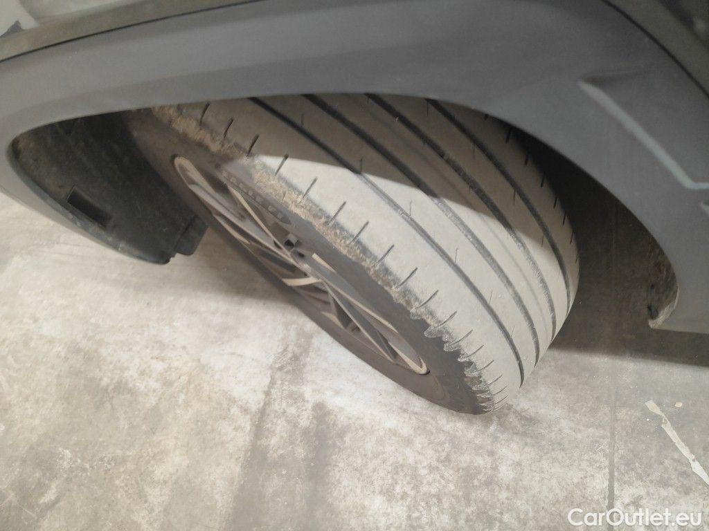 Hyundai  Tucson Hyundai  1.6 CRDi 48V Feel DCT 5d #17