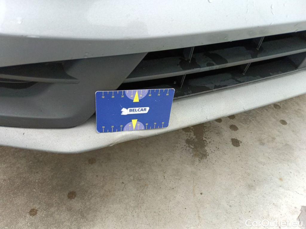 Ford  Puma Ford  1.0i Ecoboost mHEV 92kW Titanium 5d #30