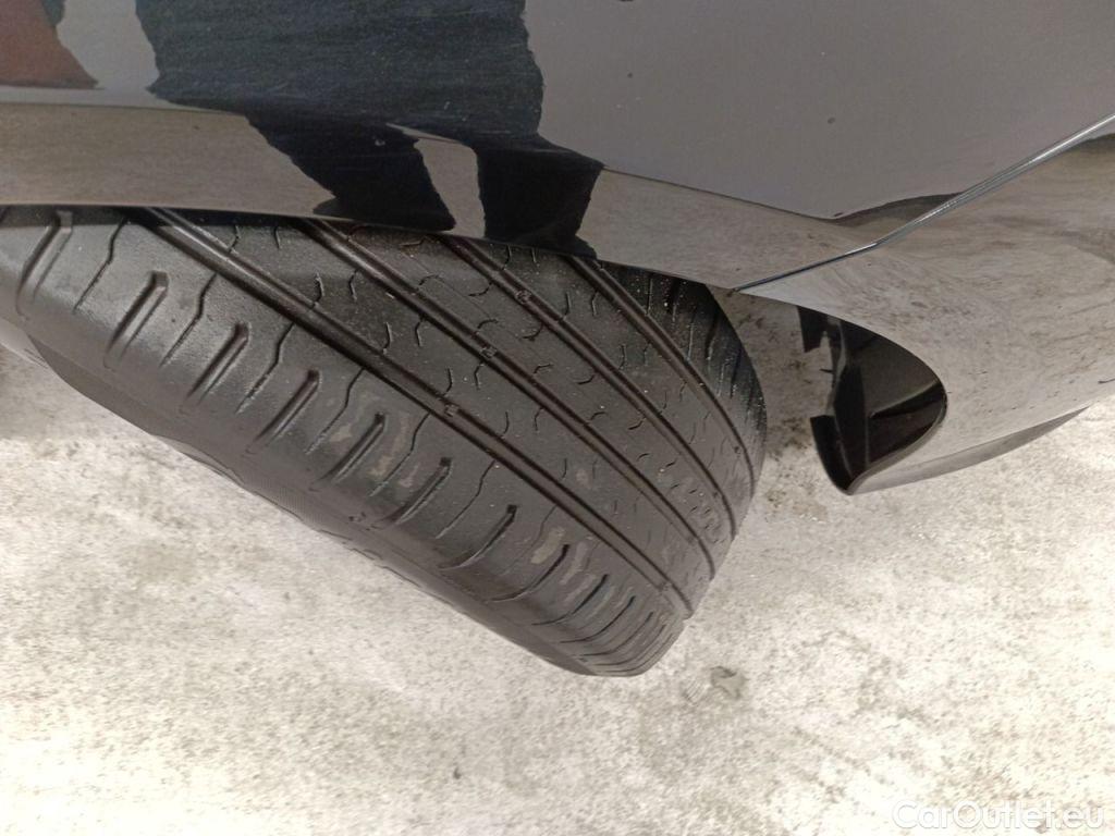 Mercedes  CLA-Klasse Mercedes-Benz CLA Shooting Brake CLA 180 d Business Solution Aut. 5d #19