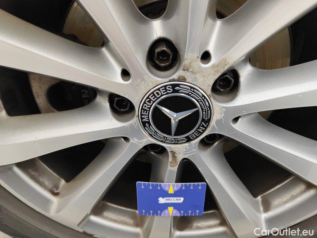 Mercedes  E-Klasse Mercedes-Benz  Break E 200d Business Solution 5d #38