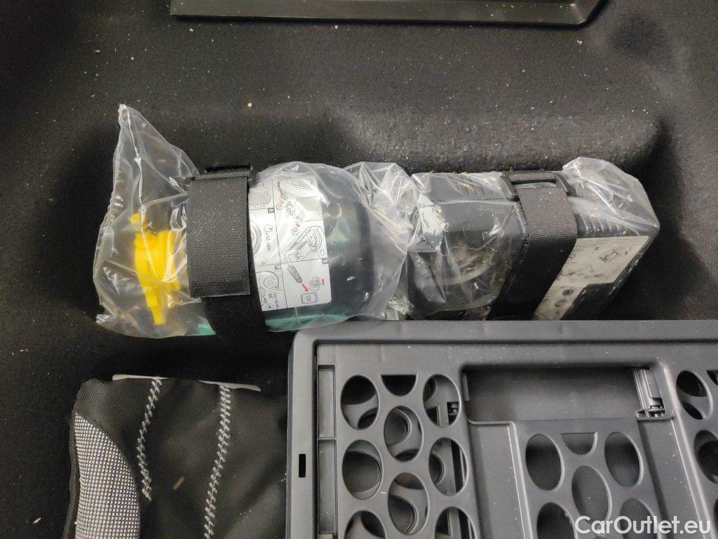 Mercedes  E-Klasse Mercedes-Benz  Break E 200d Business Solution 5d #15