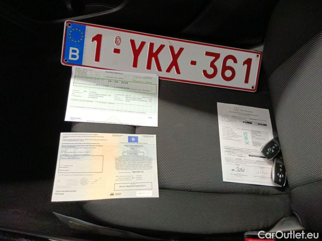 Mercedes  CLA-Klasse Mercedes-Benz CLA Shooting Brake CLA 180 d Business Solution Aut. 5d #4