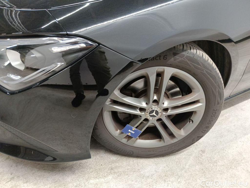 Mercedes  CLA-Klasse Mercedes-Benz CLA Shooting Brake CLA 180 d Aut. 5d #58