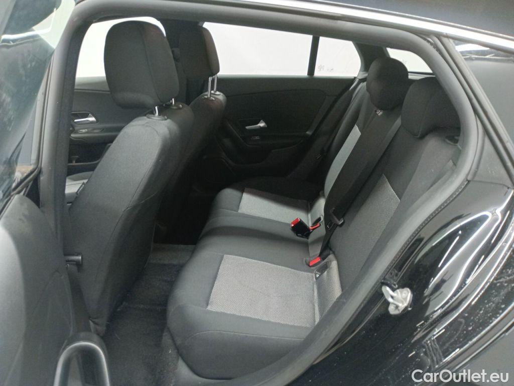 Mercedes  CLA-Klasse Mercedes-Benz CLA Shooting Brake CLA 180 d Business Solution Aut. 5d #10