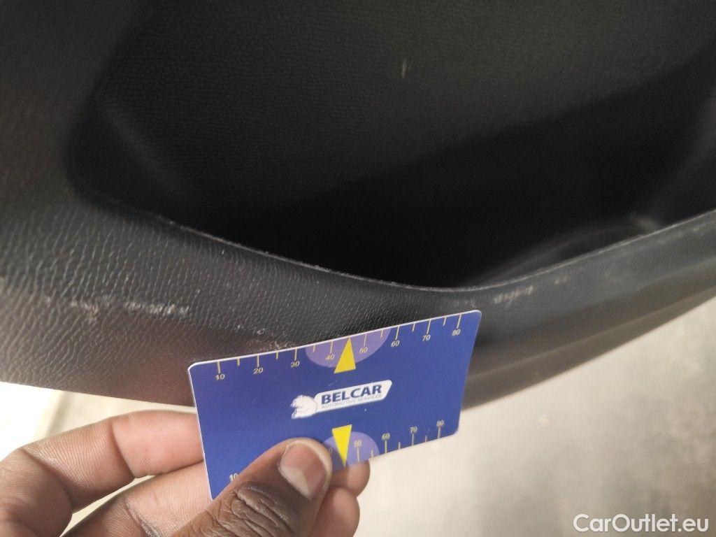 Peugeot  3008 Peugeot  1.5 BlueHDi 96kW S&S Active Pack 5d #83