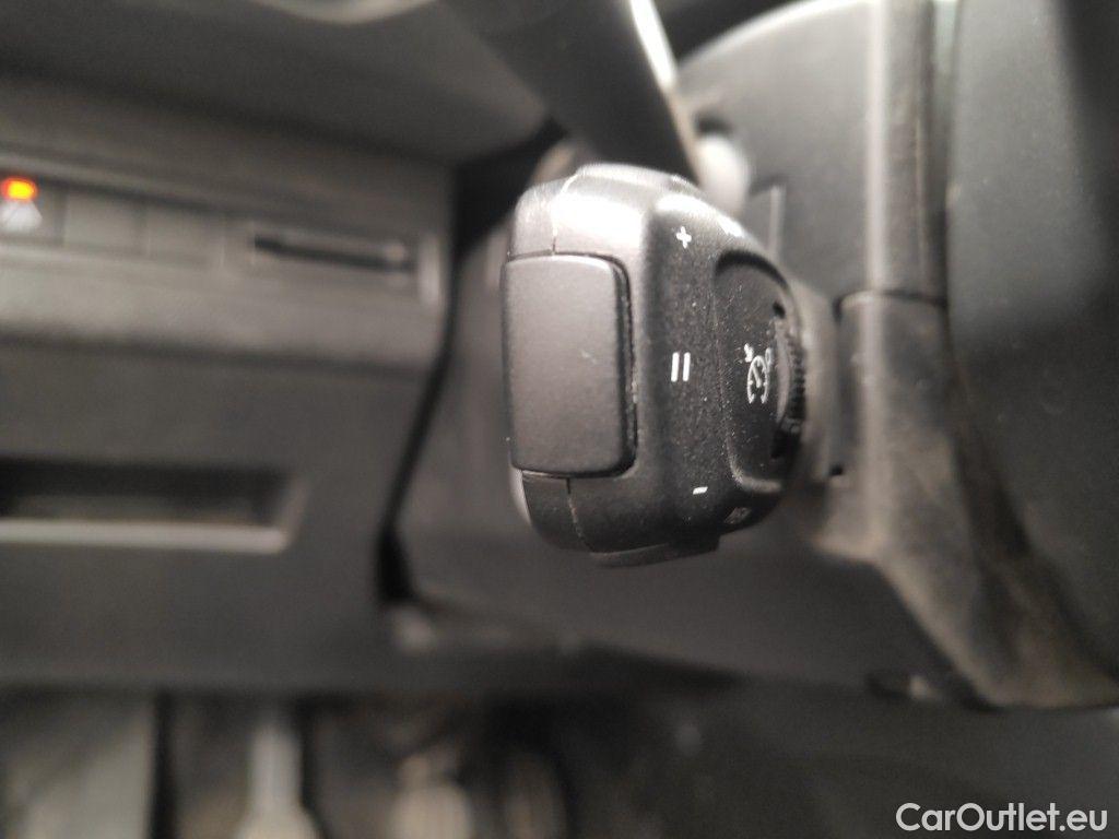 Peugeot  3008 Peugeot  1.5 BlueHDi 96kW S&S Active Pack 5d #30