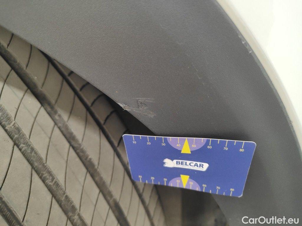 Peugeot  3008 Peugeot  1.5 BlueHDi 96kW S&S Active Pack 5d #68