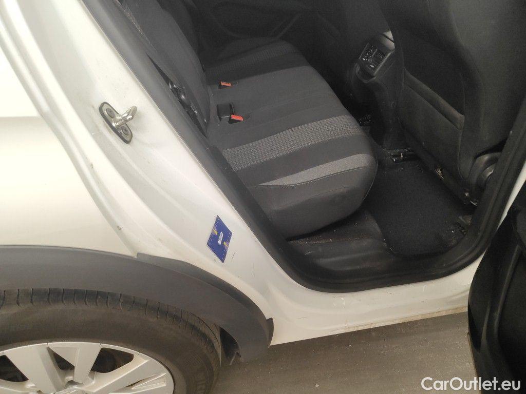 Peugeot  3008 Peugeot  1.5 BlueHDi 96kW S&S Active Pack 5d #61