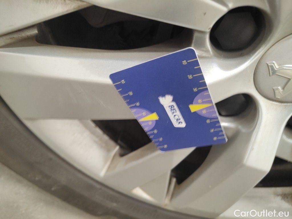 Peugeot  3008 Peugeot  1.5 BlueHDi 96kW S&S Active Pack 5d #22