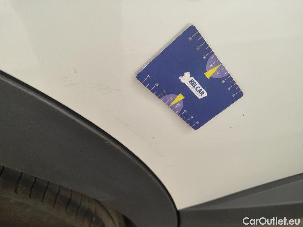 Peugeot  3008 Peugeot  1.5 BlueHDi 96kW S&S Active Pack 5d #59