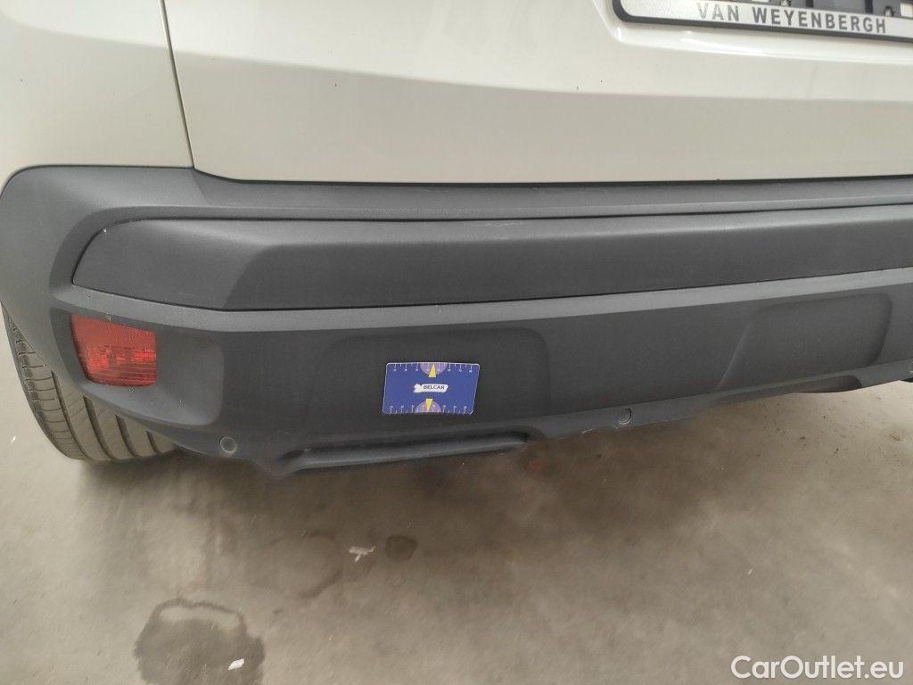 Peugeot  3008 Peugeot  1.5 BlueHDi 96kW S&S Active Pack 5d #52