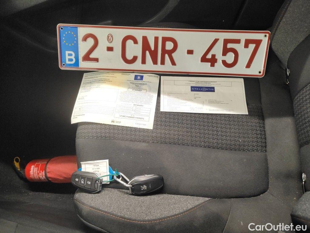 Peugeot  3008 Peugeot  1.5 BlueHDi 96kW S&S Active Pack 5d #4