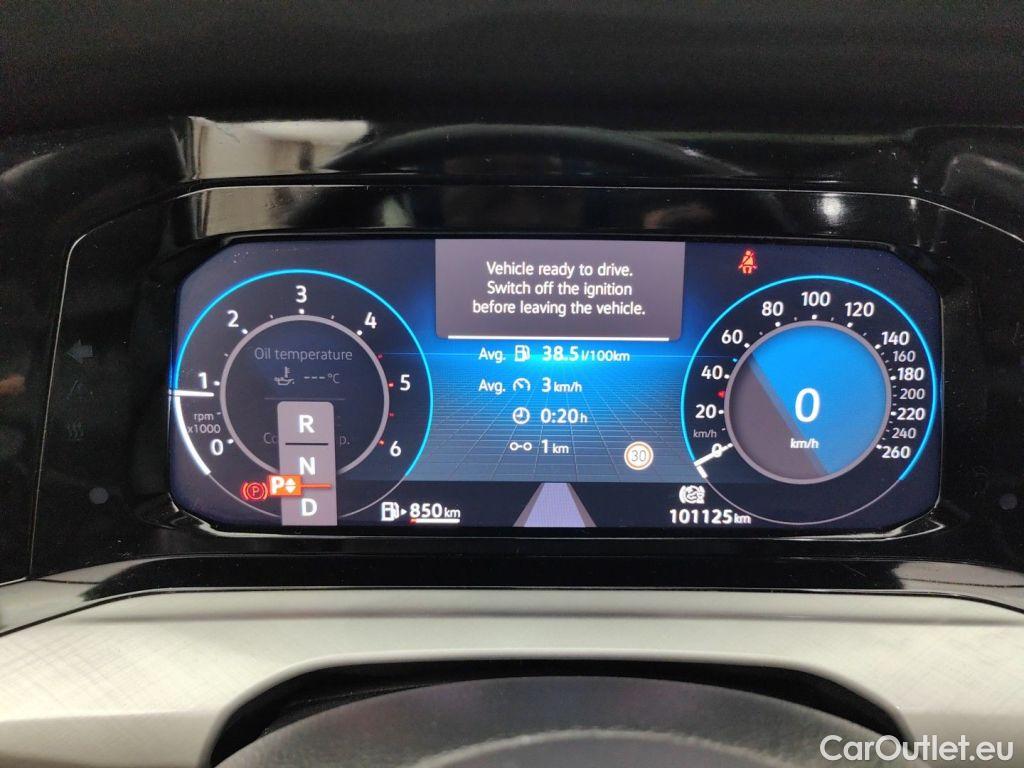 Volkswagen  Golf  Volkswagen Variant VIII 2.0 TDI 110kW DSG Life 5d #6