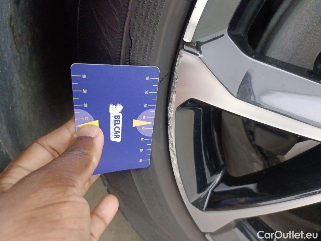 Volvo  V60 Volvo  D3 Momentum 5d #64