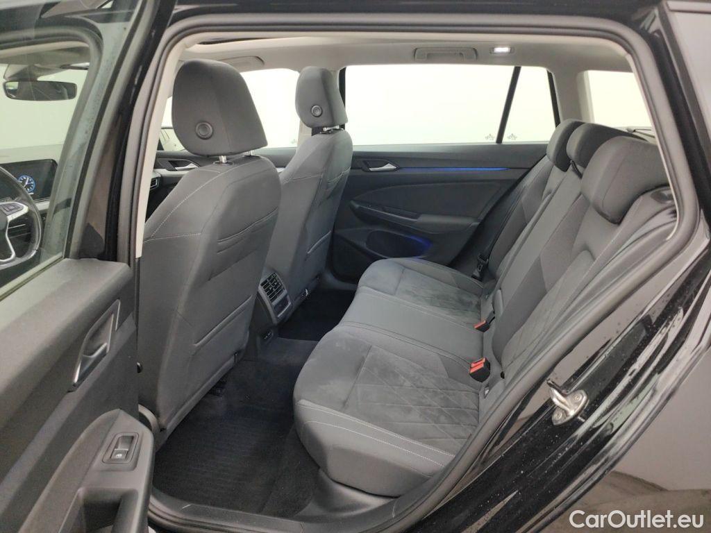 Volkswagen  Golf  Volkswagen Variant VIII 2.0 TDI 110kW DSG Life 5d #10