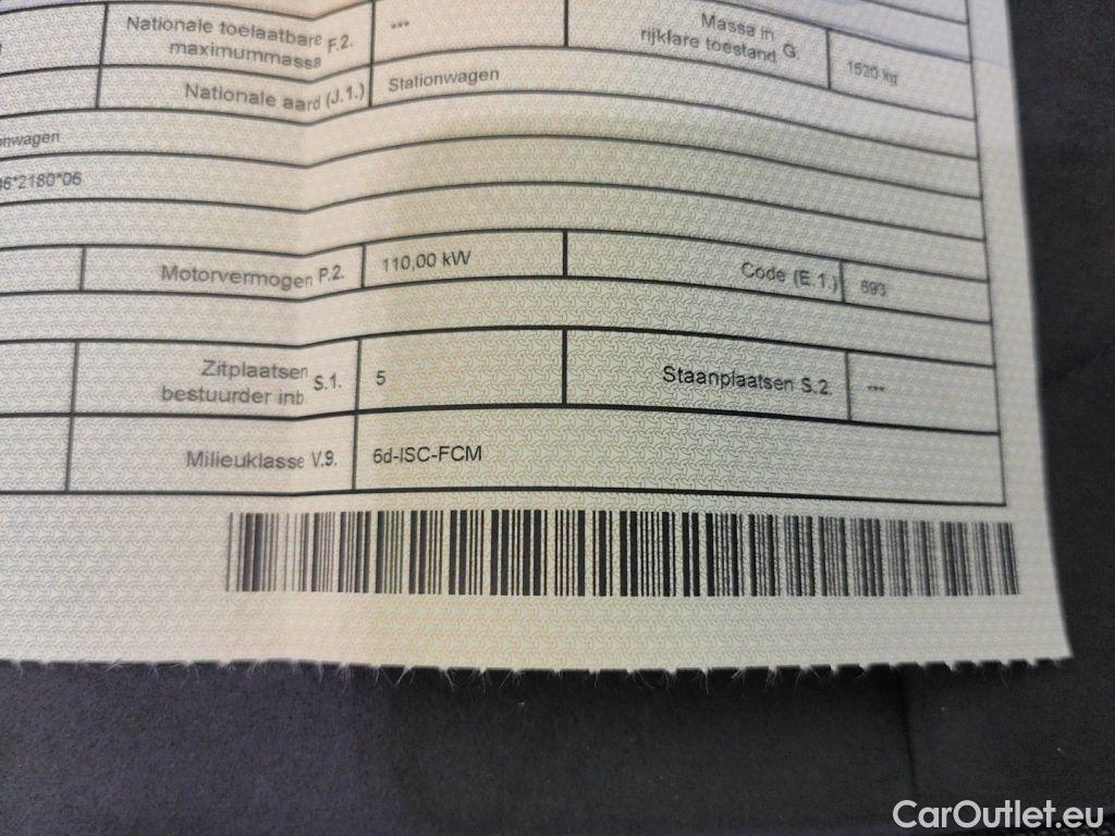 Volkswagen  Golf  Volkswagen Variant VIII 2.0 TDI 110kW DSG Life 5d #11