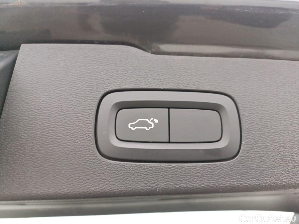 Volvo  V60 Volvo  D3 Momentum 5d #24