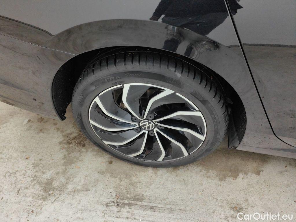 Volkswagen  Golf  Volkswagen Variant VIII 2.0 TDI 110kW DSG Life 5d #21