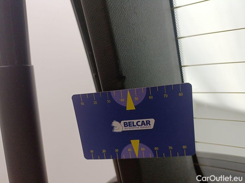 Volvo  V60 Volvo  D3 Momentum 5d #80