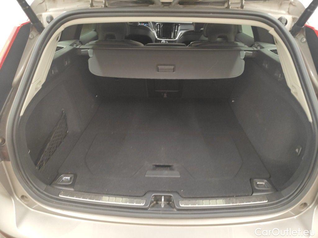 Volvo  V60 Volvo  D3 Momentum Pro 5d #14