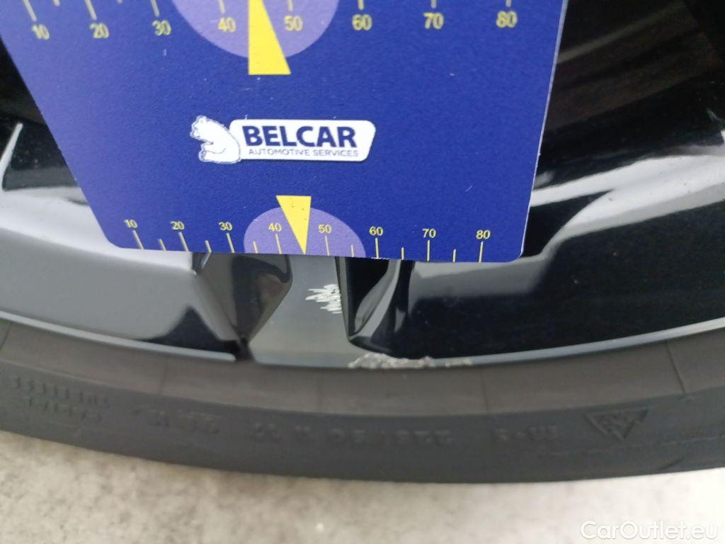 Volvo  V60 Volvo  D3 Momentum 5d #75