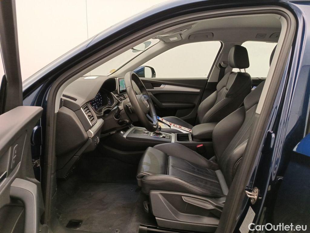 Audi  Q5 Audi  Business Edition 30 TDI 5d #3