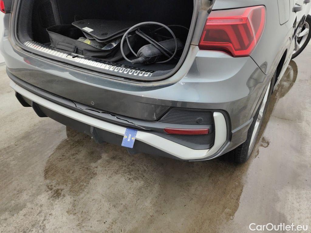 Audi  Q3 AUDI  SPORTBACK 45 TFSIe 245 S Line S tronic (EU6d-TEMP) 5d  #36