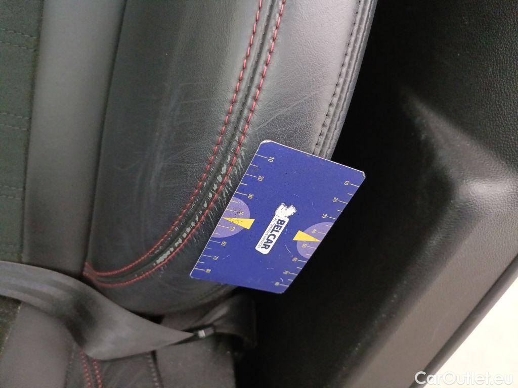 Alfa Romeo   STELVIO Alfa Romeo 2.9 Quadrifoglio 5d #28