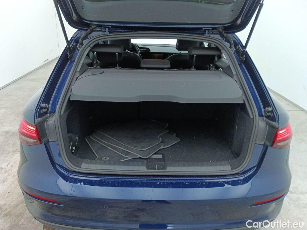 Audi  A3 Audi  Sportback 1.0 30 TFSi 81kW S tronic Attraction 5d #14