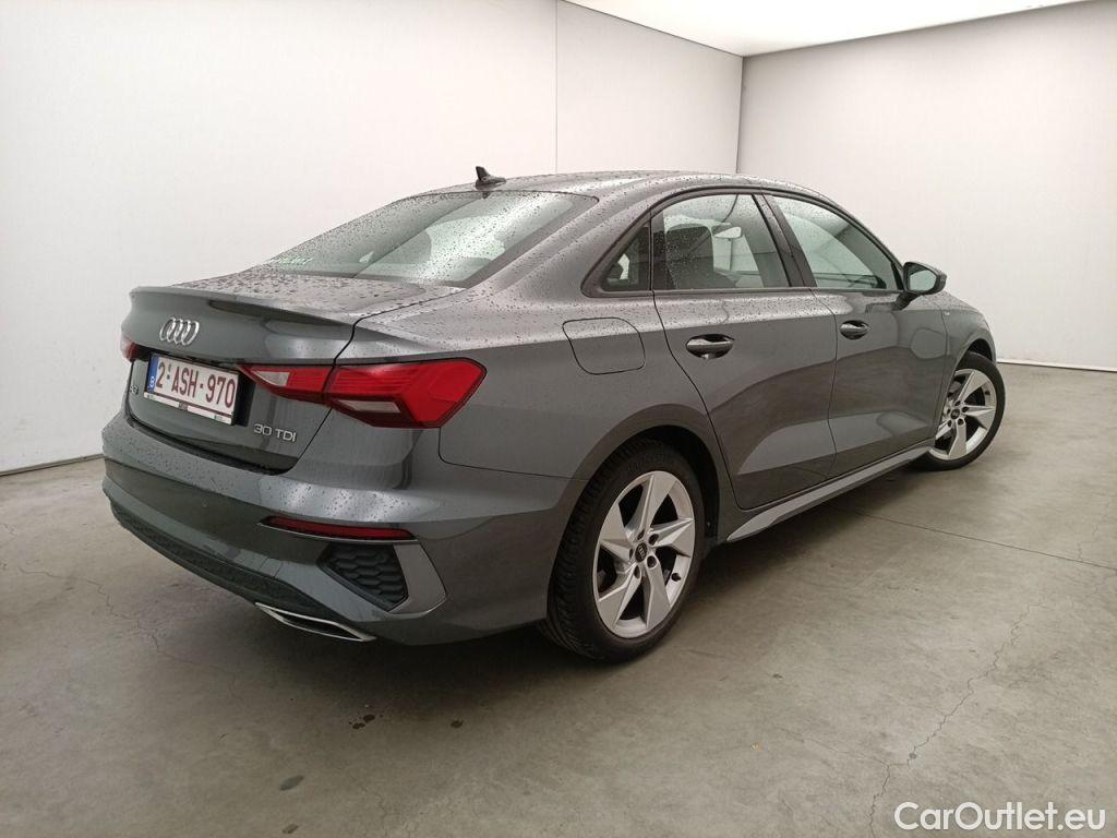 Audi  A3 Audi  Berline 2.0 TDi 30 85kW S line 4d #2