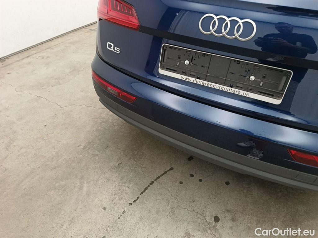 Audi  Q5 Audi  Business Edition 30 TDI 5d #43