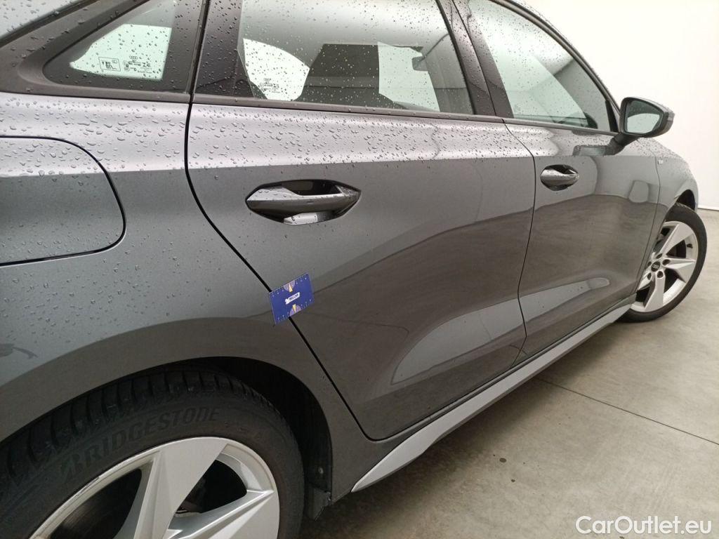 Audi  A3 Audi  Berline 2.0 TDi 30 85kW S line 4d #33