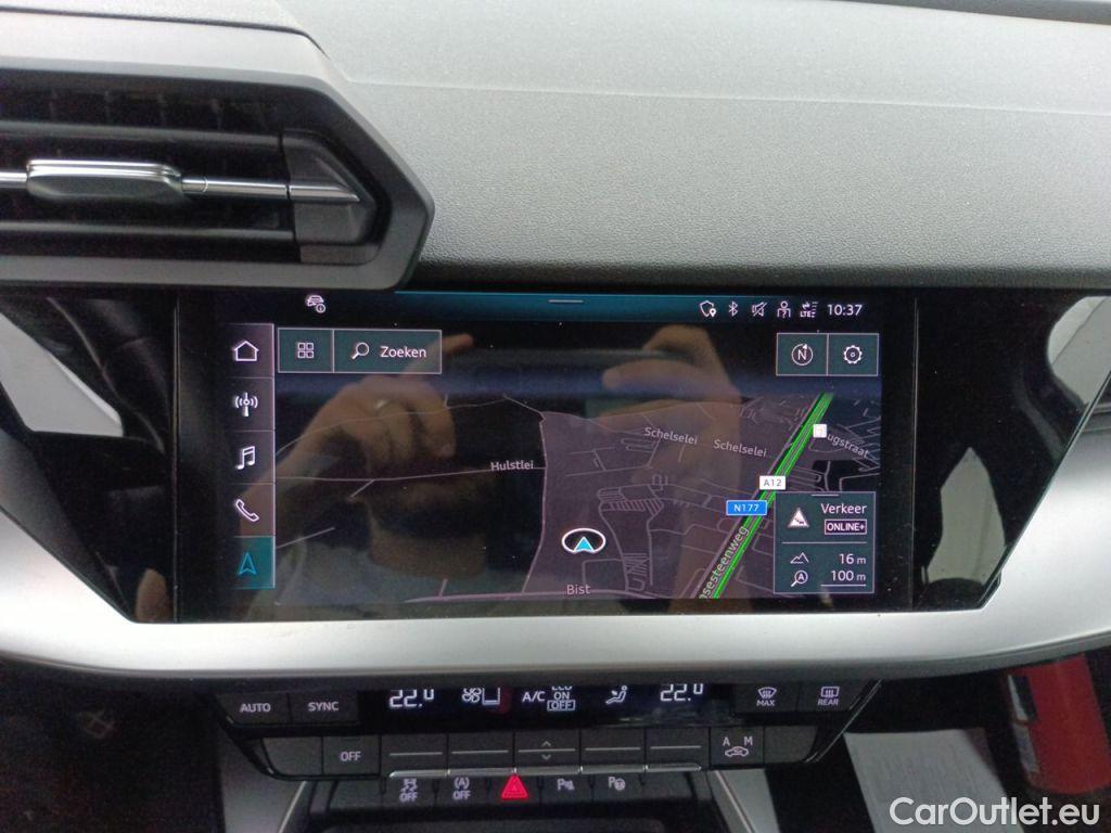 Audi  A3 Audi  Sportback 1.0 30 TFSi 81kW S tronic Attraction 5d #13