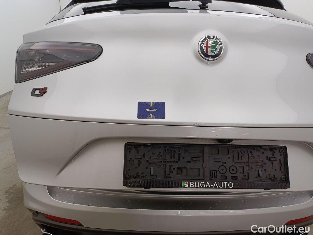 Alfa Romeo   STELVIO Alfa Romeo 2.9 Quadrifoglio 5d #29