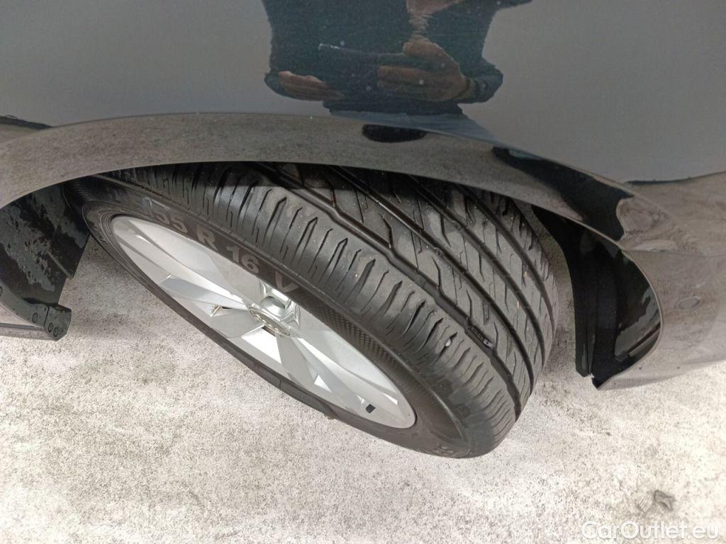 Audi  A3 Audi  Sportback 1.5 35 TFSi 110kW S tronic 5d #18