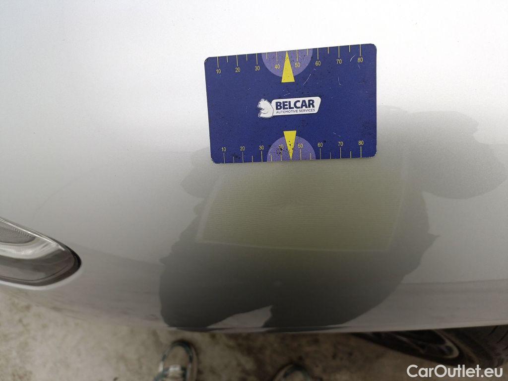 Alfa Romeo   STELVIO Alfa Romeo 2.9 Quadrifoglio 5d #22