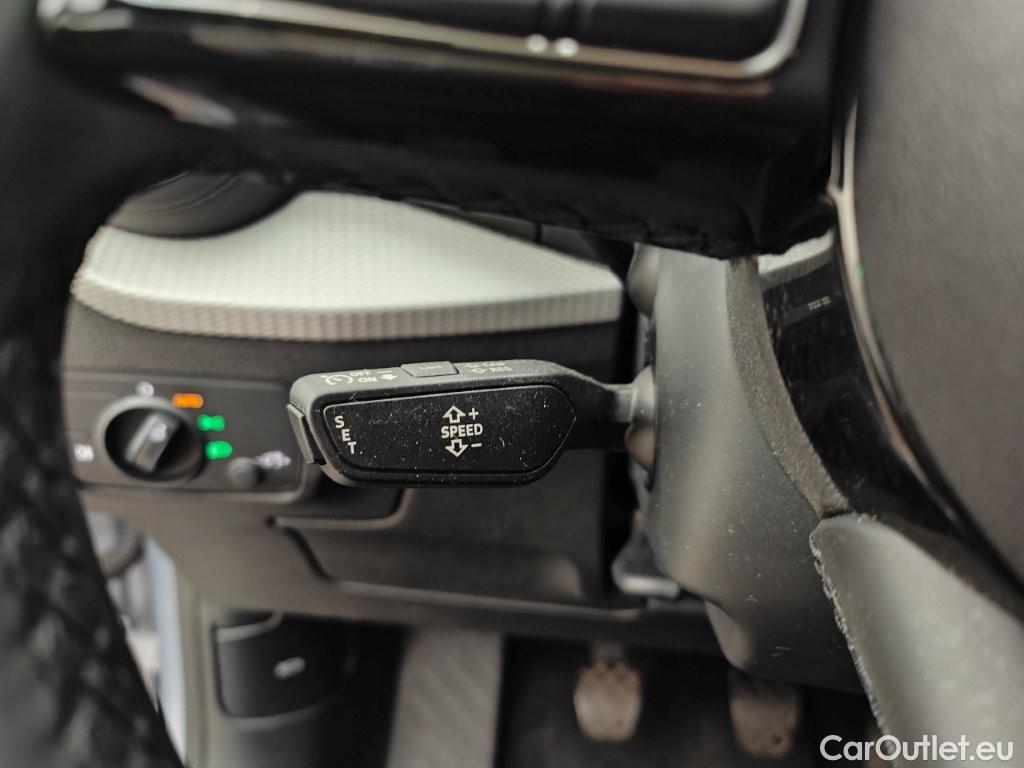 Audi  Q2 Audi  1.0 30 TFSI 81kW Attraction 5d #27