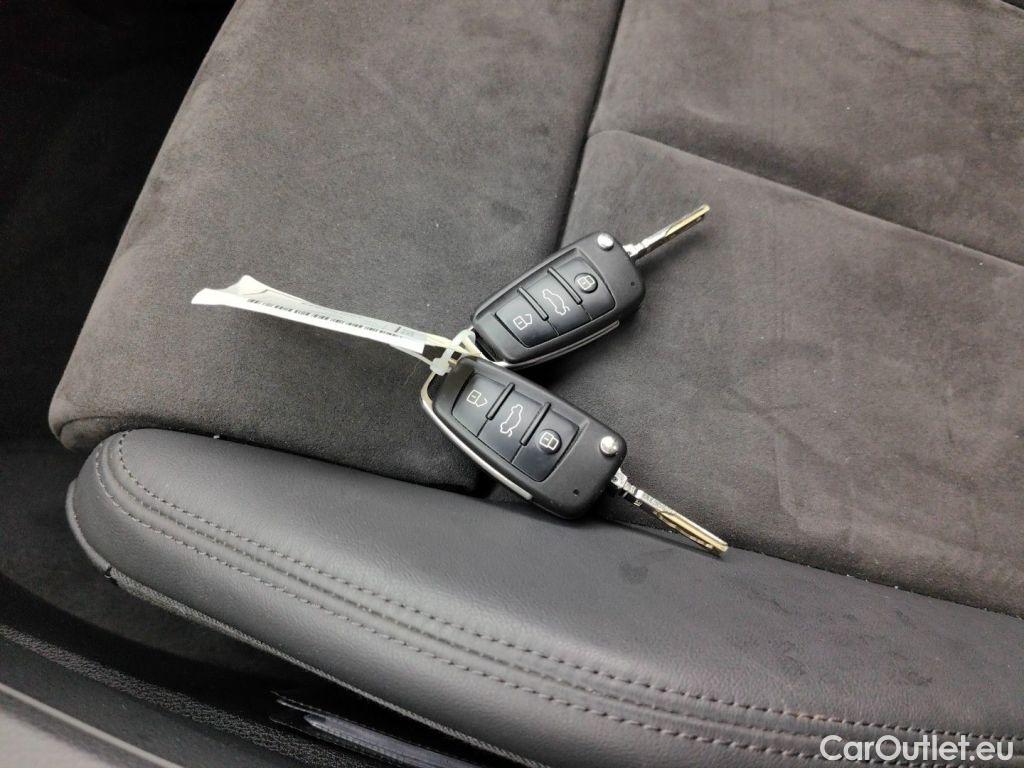 Audi  Q3 AUDI  SPORTBACK 45 TFSIe 245 S Line S tronic (EU6d-TEMP) 5d  #4