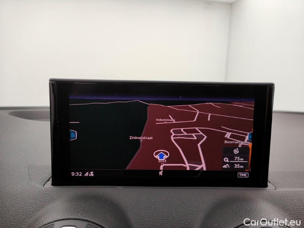 Audi  Q2 Audi  1.0 30 TFSI 81kW Attraction 5d #13