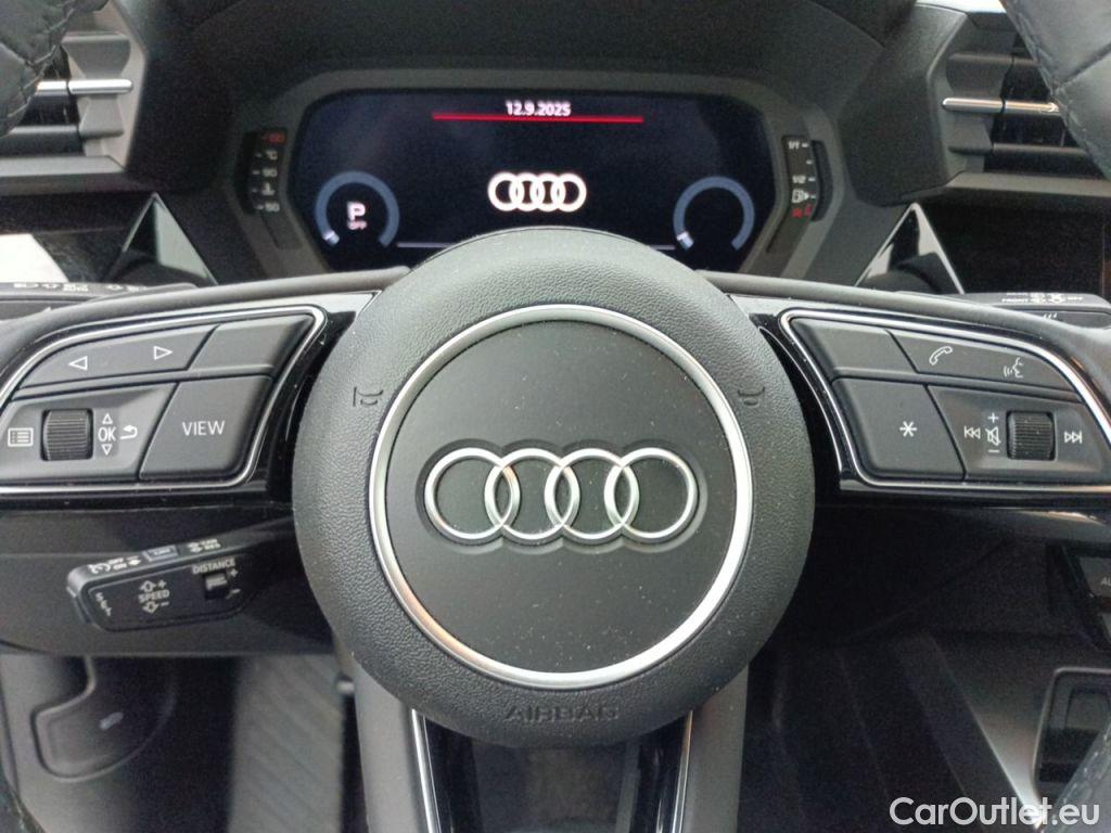 Audi  A3 Audi  Sportback 1.0 30 TFSi 81kW S tronic Attraction 5d #25