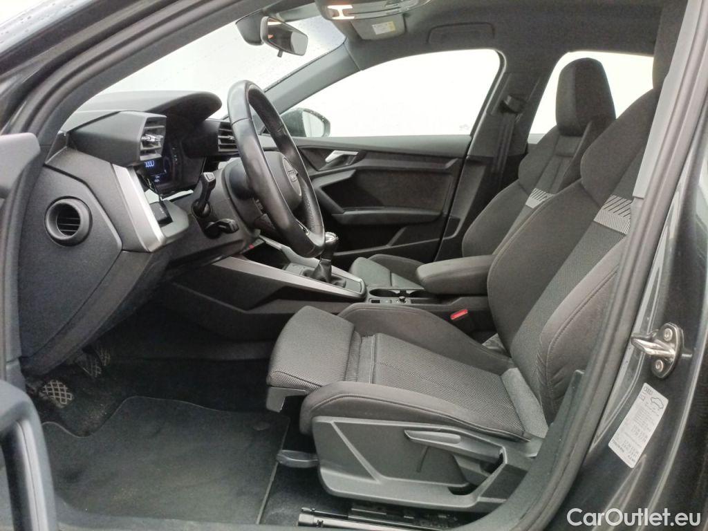 Audi  A3 Audi  Berline 2.0 TDi 30 85kW S line 4d #3