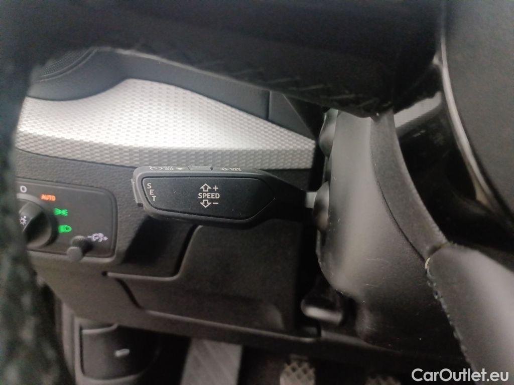 Audi  Q2 Audi  1.0 30 TFSI 81kW Attraction 5d #26