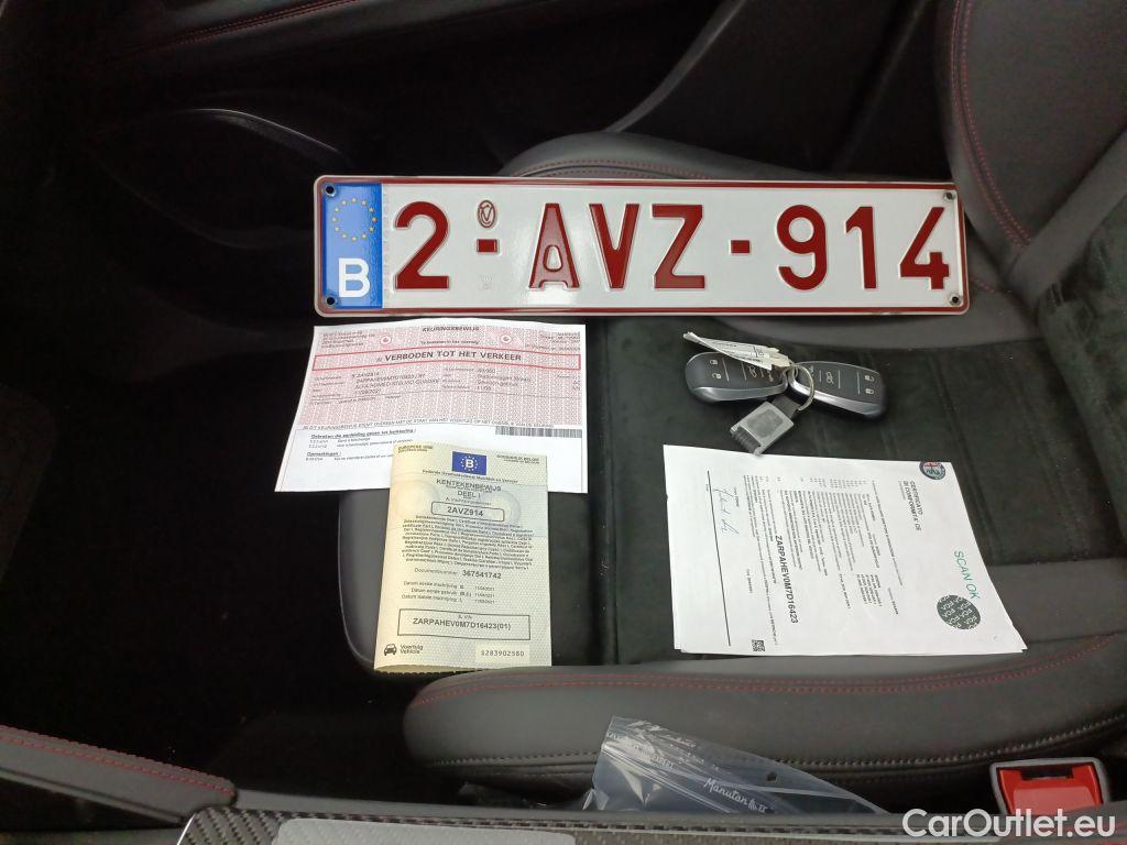 Alfa Romeo   STELVIO Alfa Romeo 2.9 Quadrifoglio 5d #4