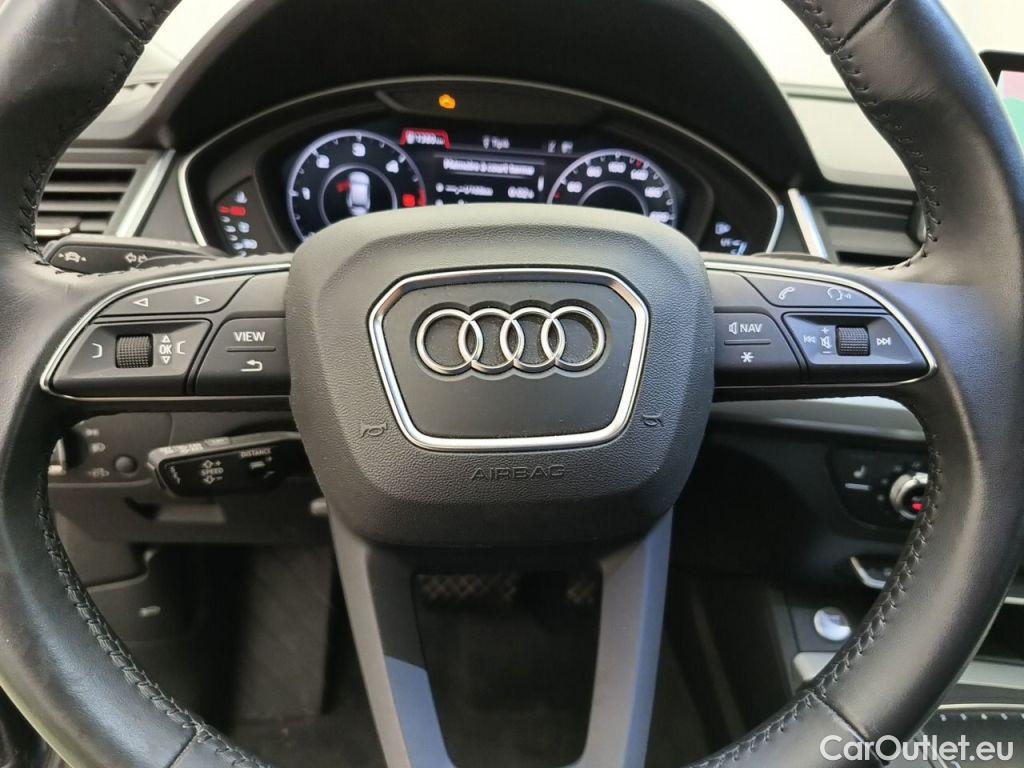 Audi  Q5 Audi  Business Edition 30 TDI 5d #36