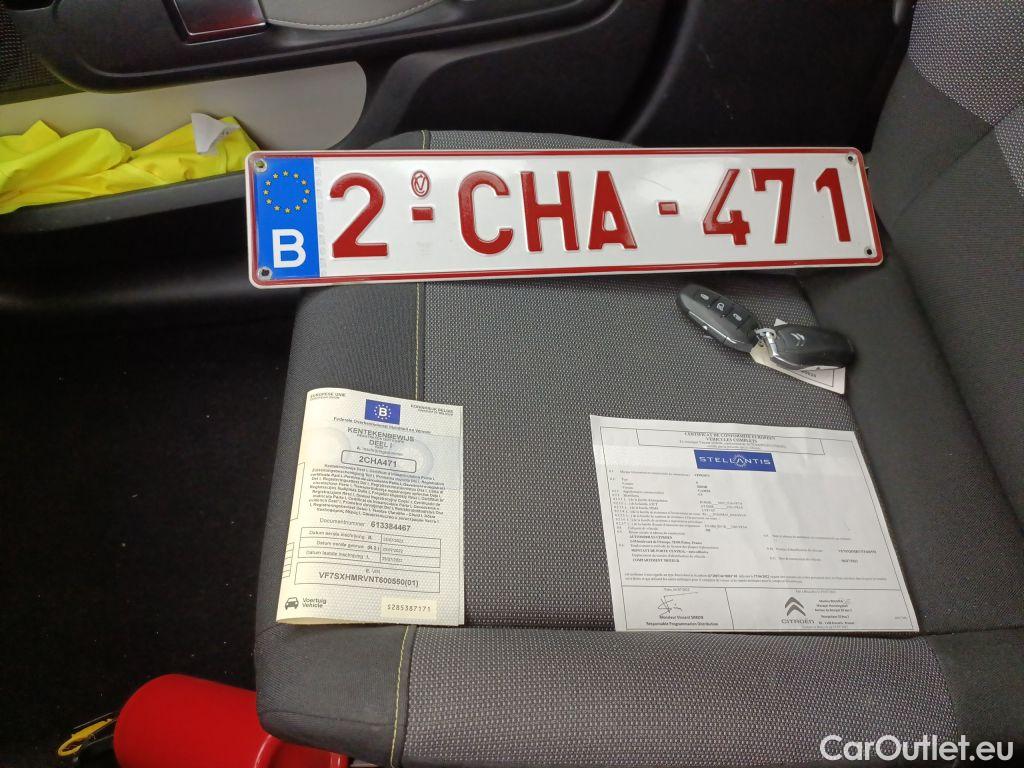 Citroen  C3 Citroën  1.2 PureTech 83 S&S MAN Shine 5d #4