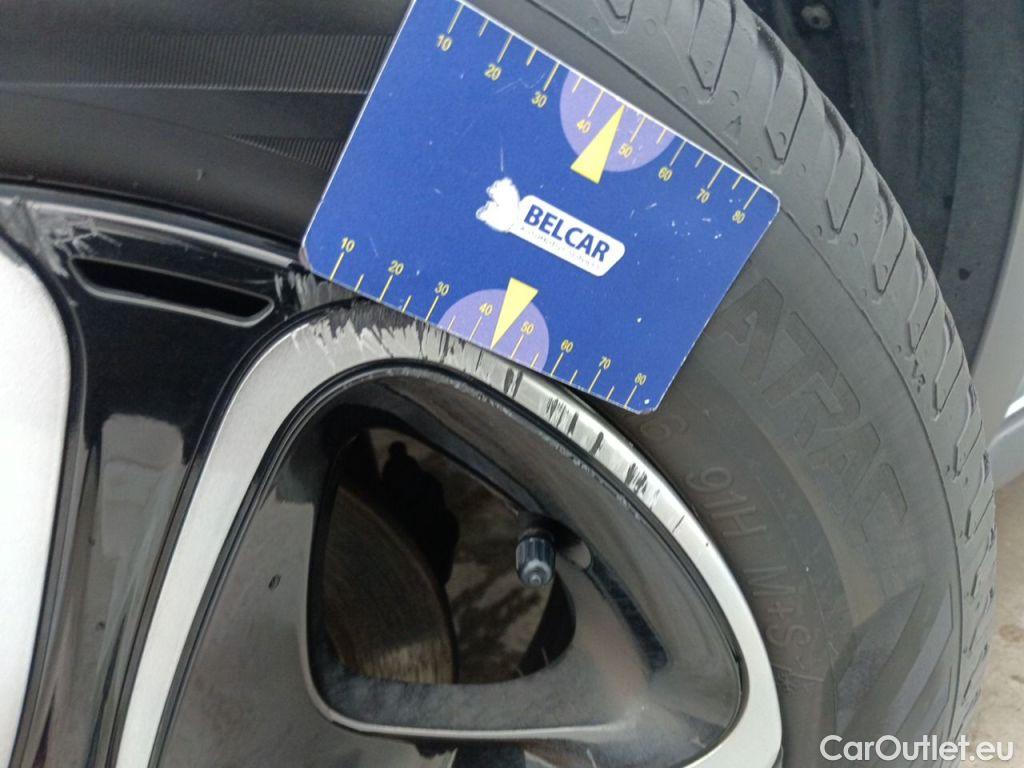 Citroen  C3 Citroën  1.5 BlueHDi 100 S&S MAN6 Shine 5d #36