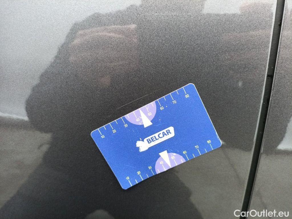 Citroen  C5 Citroën  Aircross 1.5 BlueHDi 130 S&S EAT8 Shine 5d #46