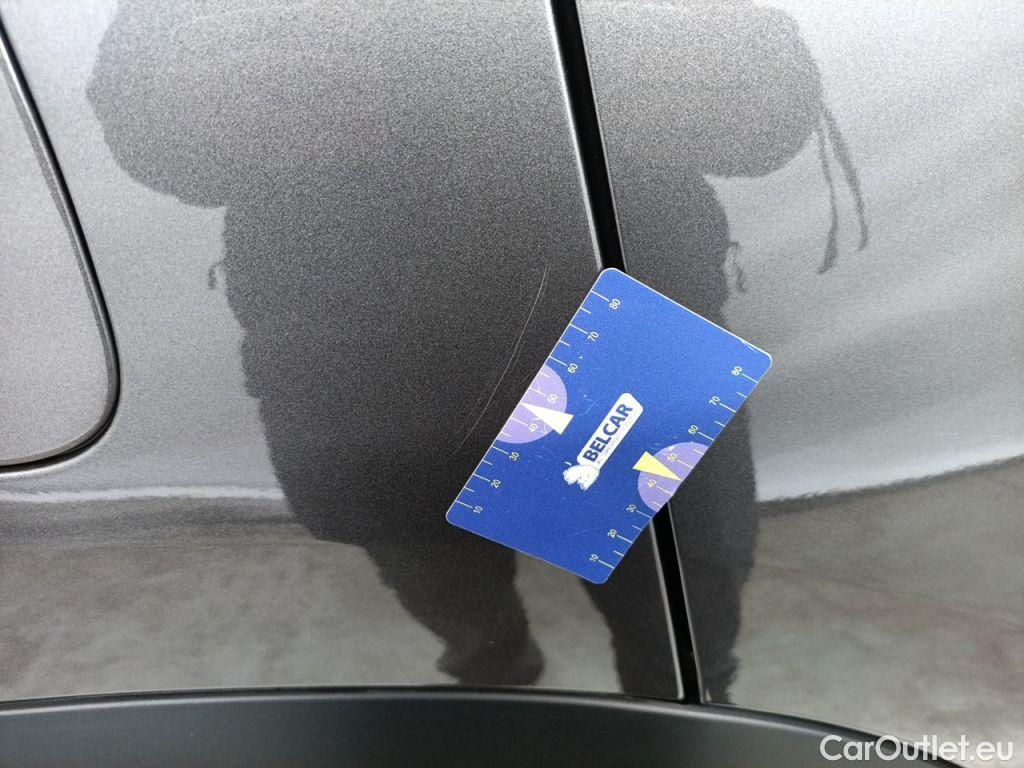 Citroen  C5 Citroën  Aircross 1.5 BlueHDi 130 S&S EAT8 Shine 5d #22